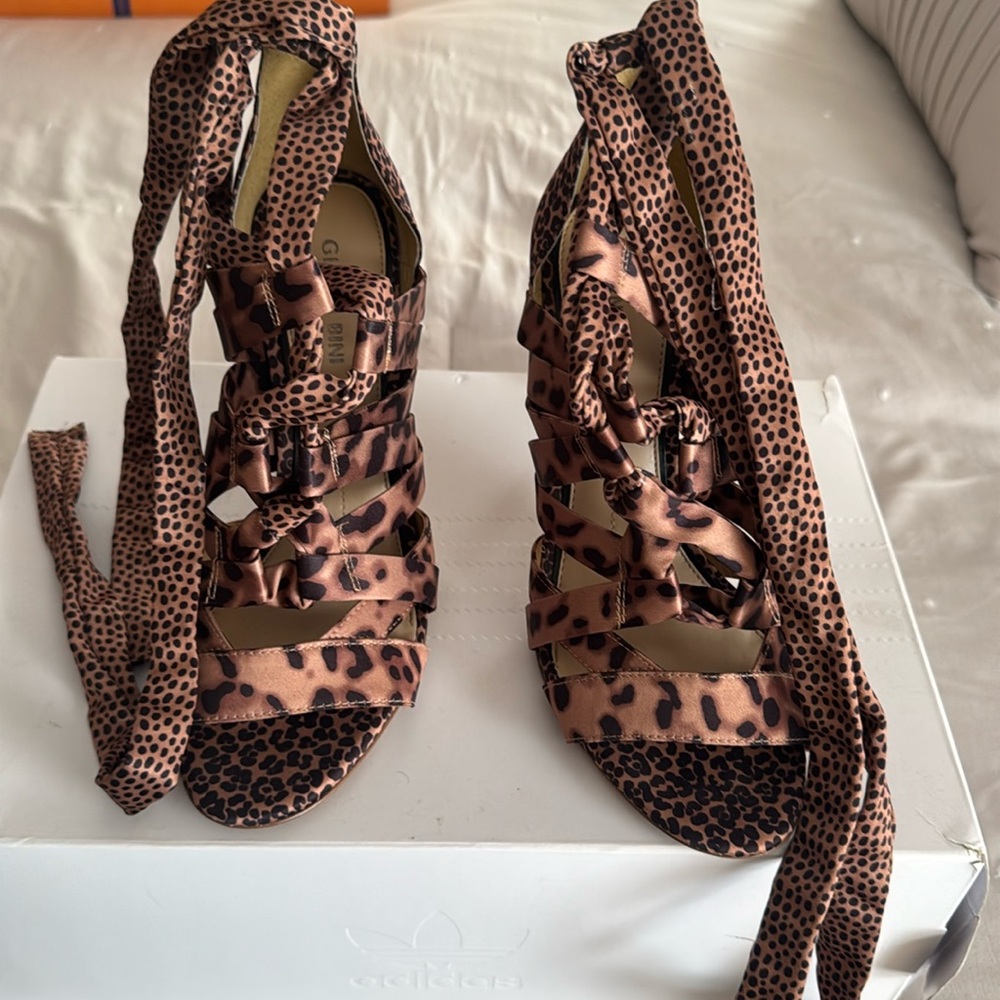 Women’s leopard Gianni Bini lace up heels